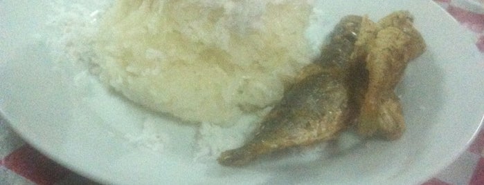 Pulut ikan rebus is one of Terengganu MY.