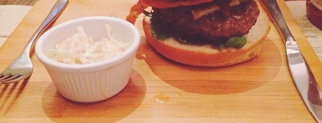 The Scottish Burger Bistro is one of Posti che sono piaciuti a Giselle.