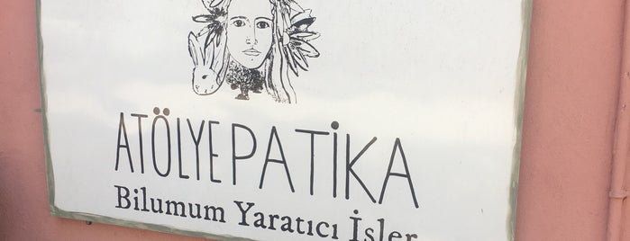 Atölye Patika is one of Ayvalık cunda.