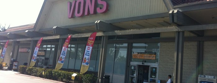 VONS is one of DFBさんのお気に入りスポット.