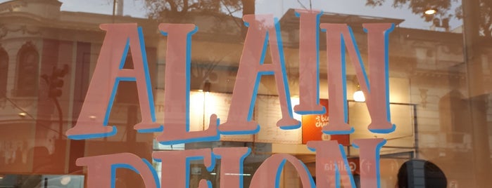 Alain Delon is one of Cafés BA.