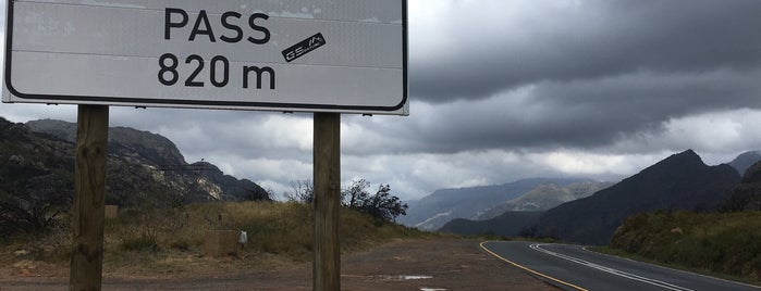 Du Toitskloof Pass is one of South Africa (CPT - R62 - Addo - Garden Route).