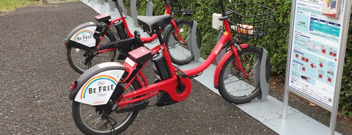 江東区臨海部コミュニティサイクル H1-45.夢の島競技場 is one of 東京の東側のバイクシェアのサイクルポート🚲.