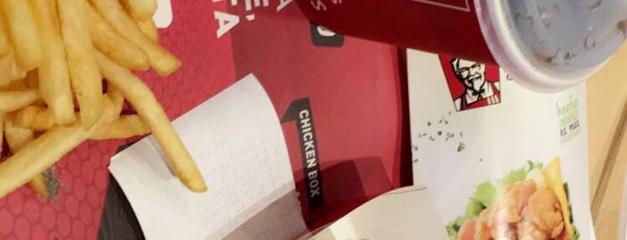 KFC is one of Lorena : понравившиеся места.