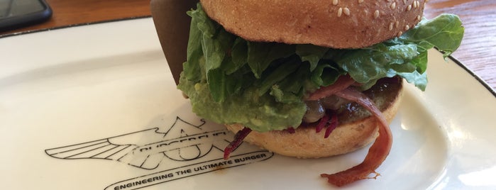 BurgerFuel is one of Ishka : понравившиеся места.