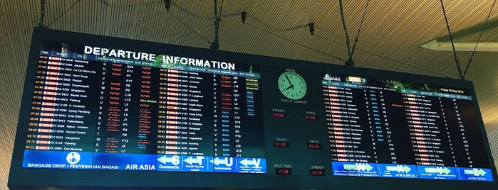 Kuala Lumpur International Airport (KUL) Terminal 2 is one of Lieux qui ont plu à ÿt.