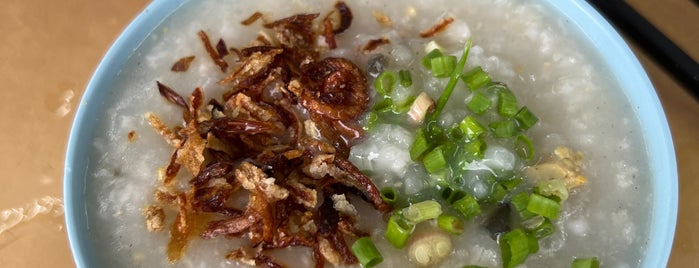 萬鴻香茶樓 is one of Melaka food.