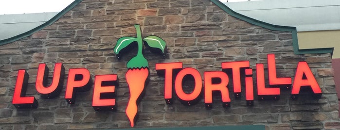 Lupe Tortilla Mexican Restaurant is one of The 15 Best Places for Fajitas in Houston.