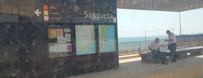 Estación de Tren de Sangueta is one of Alicante Architecture.