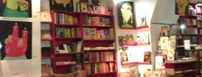 Libreria Giufà is one of Rome like a pig.