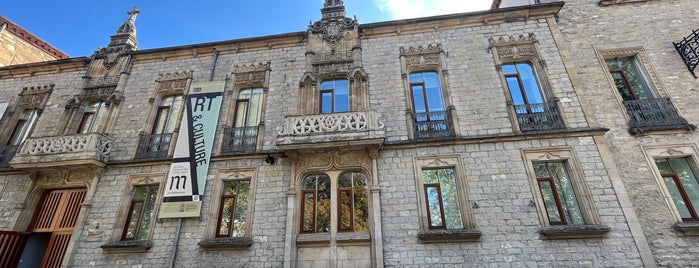 Centro Cultural Montehermoso Kulturunea is one of Vitoria-Gasteiz para visitantes.