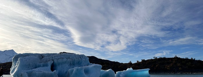 Glaciar Upsala is one of Calafate + Chalten.