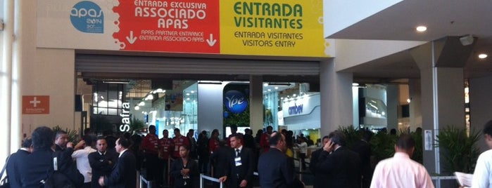 APAS 2014 - 30 Congresso e Feira de Negocios em Supermercados is one of Lugares favoritos de Roberto.