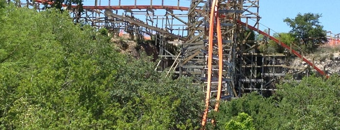 Iron Rattler is one of Entertainment.