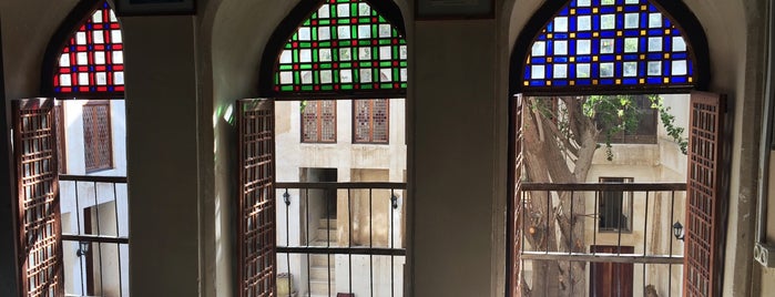 Dehdashti Museum | عمارت موزه دهدشتى is one of بوشهر.