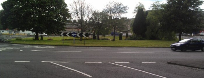 Craigs Roundabout is one of Named Roundabouts in Central Scotland.