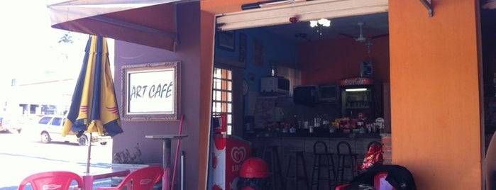 Art Café - 222 Curvas is one of Locais curtidos por Menossi,.