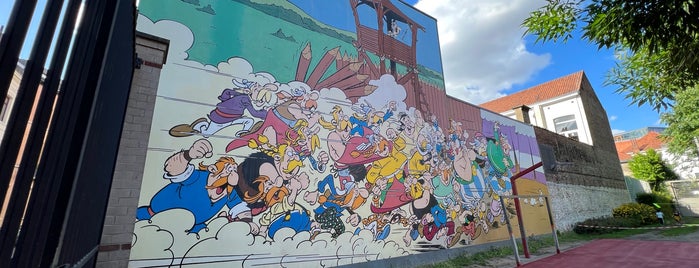 Mural Art - Asterix is one of Street Art in Brussels.