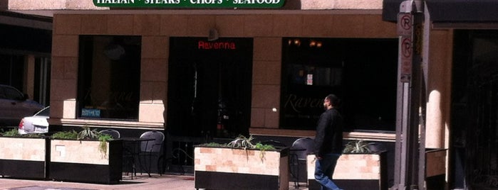 Ravenna Urban Italian Restaurant is one of Locais curtidos por Felipe E..