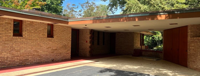 Laurent House is one of Frank Lloyd Wright Trail (IL).