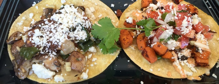 Sol Mexican Cocina is one of Tempat yang Disukai Emily.
