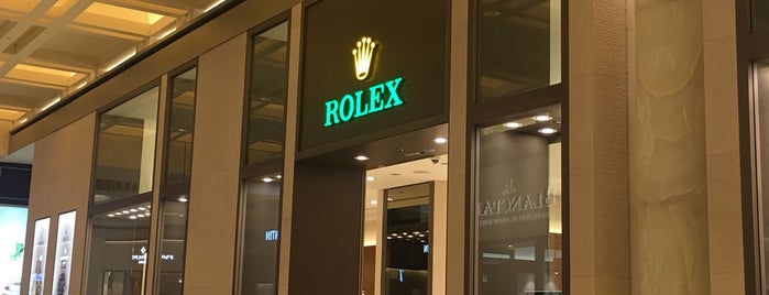 Rolex Store Marina Bay is one of Singapore.