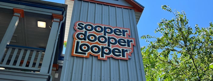 sooperdooperLooper is one of hershey park.
