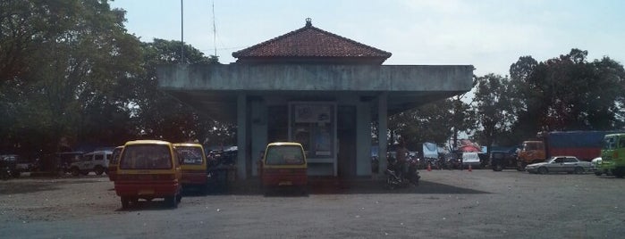 Terminal Pesiapan is one of Jalan Wagimin, Kediri, Tabana, Bali.