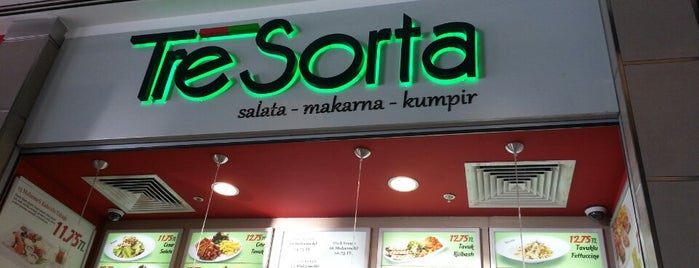Tresorta Salata Makarna Kumpir is one of สถานที่ที่ Duygu ถูกใจ.