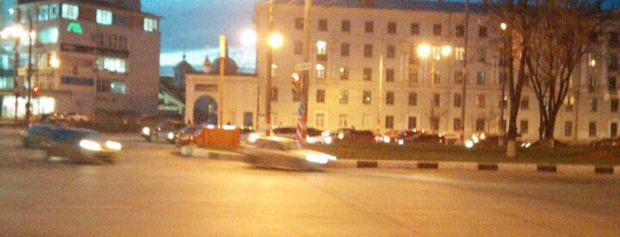 Площадь Лядова is one of История, памятники, личности, площади.