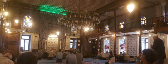 Osman Ağa Camii is one of 🌜🌟🌟hakan🌟🌟🌛 : понравившиеся места.