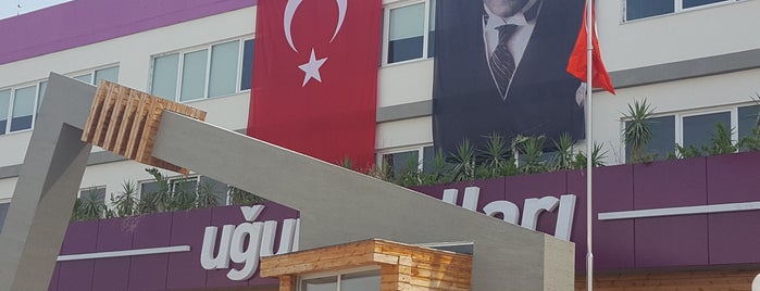 Uğur Okulları Muratpaşa Kampüsü is one of 🌜🌟🌟hakan🌟🌟🌛さんのお気に入りスポット.