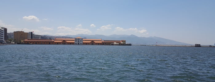 Konak Pier is one of Orte, die 🌜🌟🌟hakan🌟🌟🌛 gefallen.