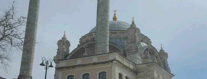 Büyük Mecidiye Camii is one of 🌜🌟🌟hakan🌟🌟🌛さんのお気に入りスポット.