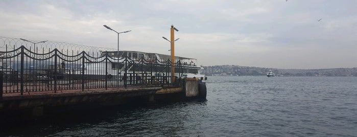 Beşiktaş İskelesi is one of Orte, die 🌜🌟🌟hakan🌟🌟🌛 gefallen.