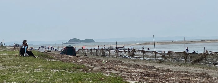 Futtsu Beach is one of Surfing /Japan.