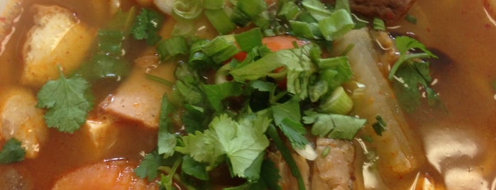 Thuyen Vien is one of Orlando Vegan Eats.