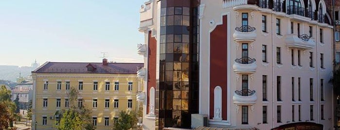 Staro Hotel is one of Локації конкурсу "Полювання на "Прайд", Київ.