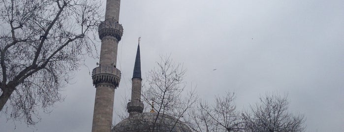 Eyüp Sultan Camii is one of Tempat yang Disukai Atakan.