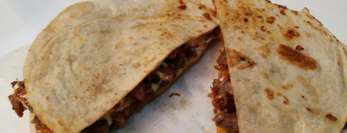 Tacos "El Piruli" is one of Miguel Angel 님이 저장한 장소.