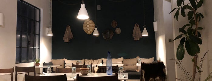 Restaurant Nomade is one of Wind me up in Essaouira.