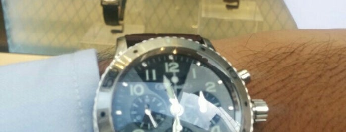 Breguet is one of clive : понравившиеся места.