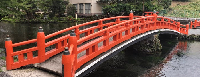 神路橋 is one of 神社仏閣.