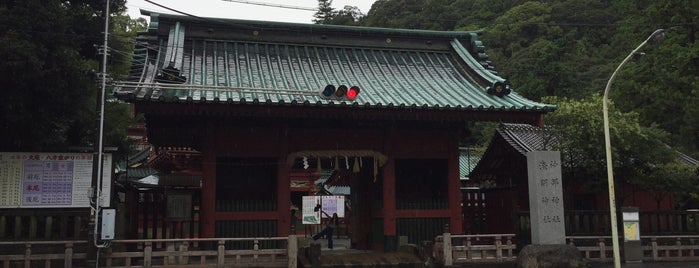 静岡浅間神社 is one of 神社仏閣.