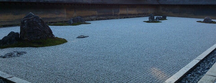 Ryoan-ji is one of 神社仏閣.