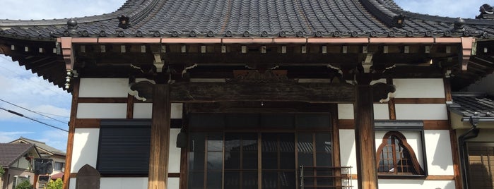 正行寺 is one of 神社仏閣.