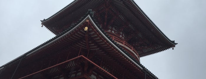 平和大塔 is one of 神社仏閣.
