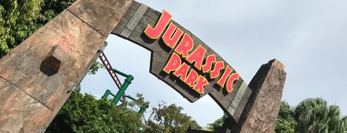 The Lost World | Jurassic Park is one of สถานที่ที่ Midnight ถูกใจ.