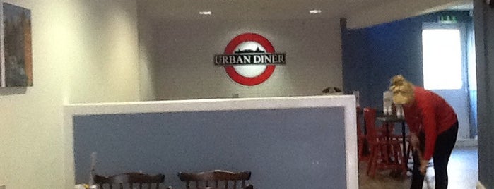 Urban Diner is one of Locais salvos de Ben.