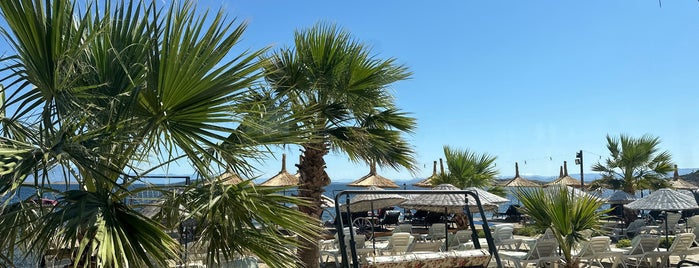 Aksaç Otel Beach is one of Cunda Programı.
